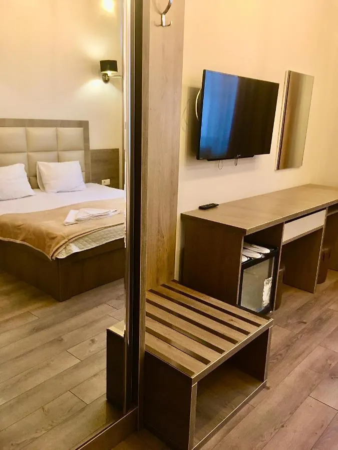 Iveria Batum Otel